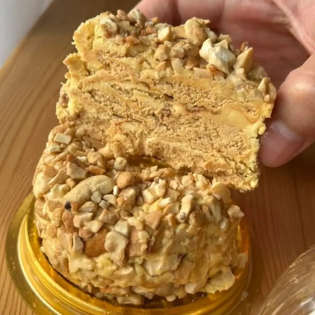 เค้กไร้เทียมทาน(อันเล็ก)